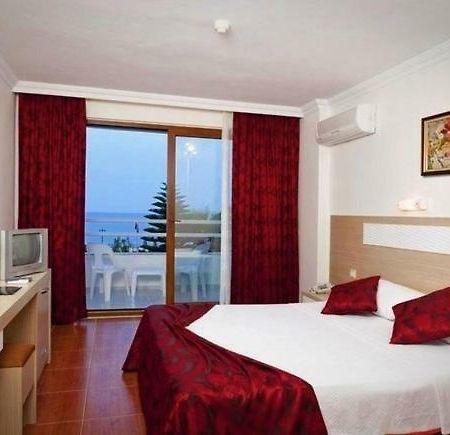 Royal Ideal Beach Hotel Alanya Bagian luar foto
